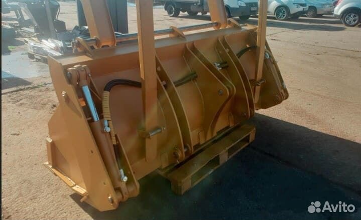 Ковш челюстной на фронтальный погрузчик