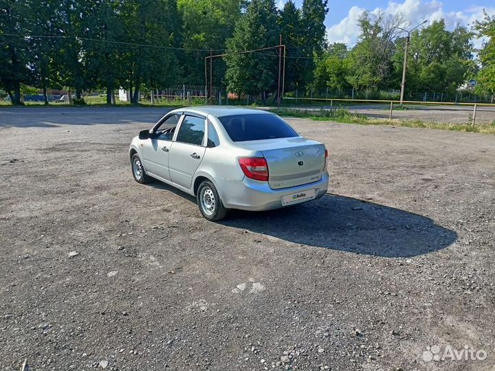 LADA Granta 1.6 МТ, 2013, 125 450 км