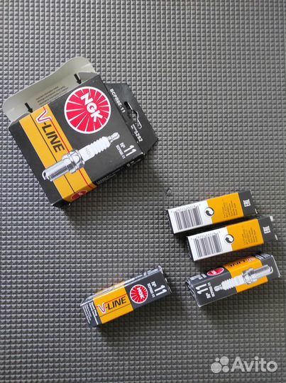 Комплект свечей зажигания NGK №11 5282 bcpr6E-11