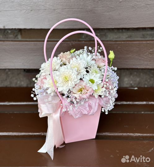 Доставка цветов и букетов