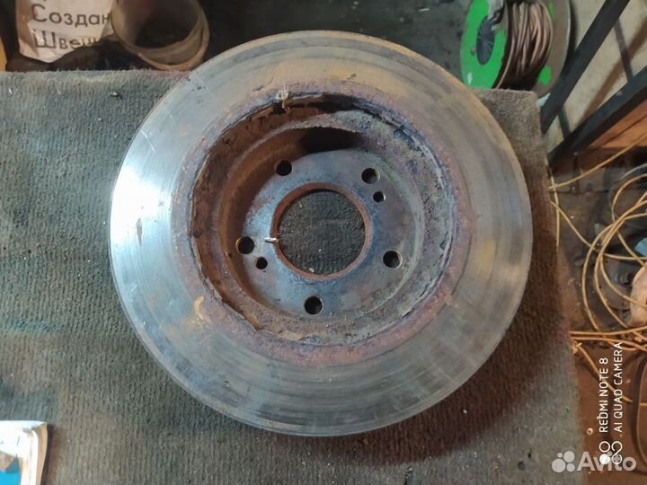 Тормозной диск передний Nissan Maxima A32