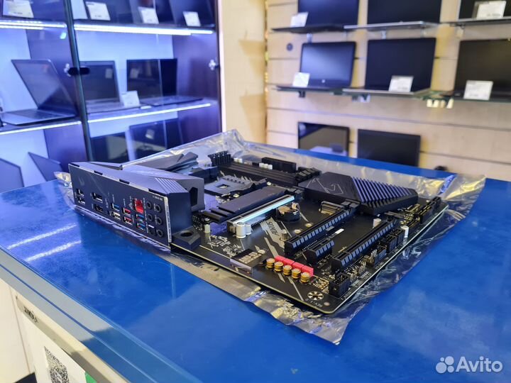 Материнская плата Gigabyte B550 aorus elite