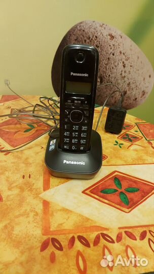 Panasonic телефон