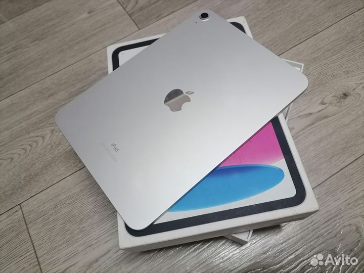 iPad 10.9