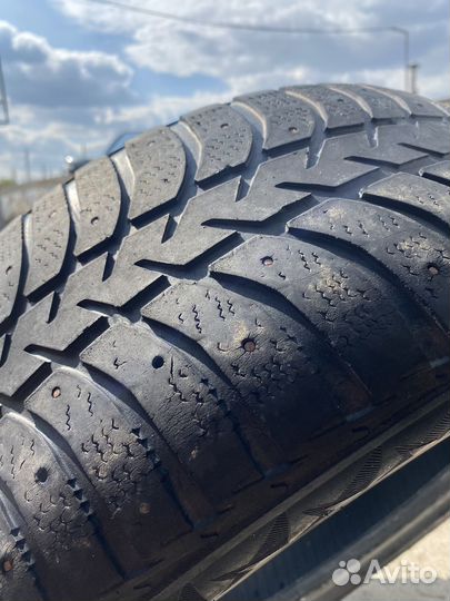 Bridgestone Ice Cruiser 5000 205/55 R16 91T