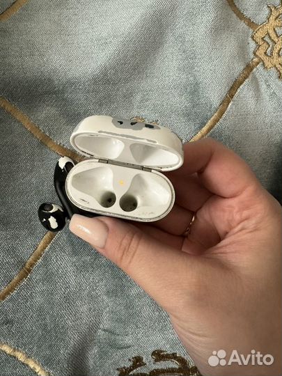 Airpods 1 го поколения