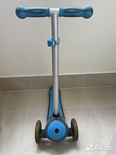 Самокат трехколесный globber