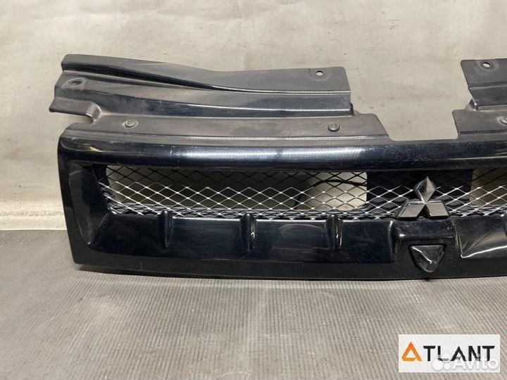 Решетка mitsubishi delica D:5