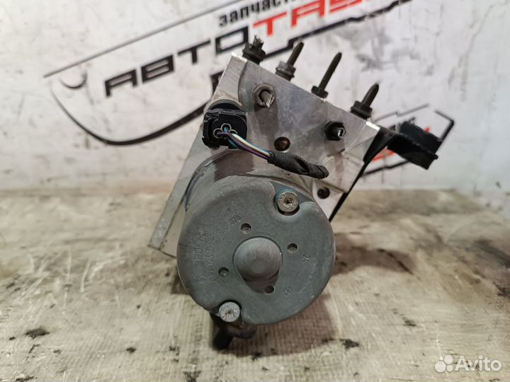 Блок ABS BMW 7-series E65 E66 E67 6761781 6760960 6767833 DSC 0235225007 KA9274