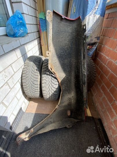 Правое крыло golf 3