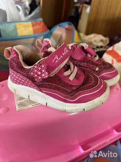 Кроссовки для девочки 23