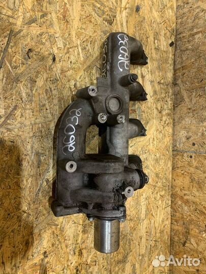 Выпускной коллектор Renault Megane рест. 2000