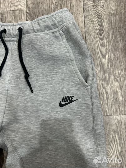 Штаны nike tech fleece