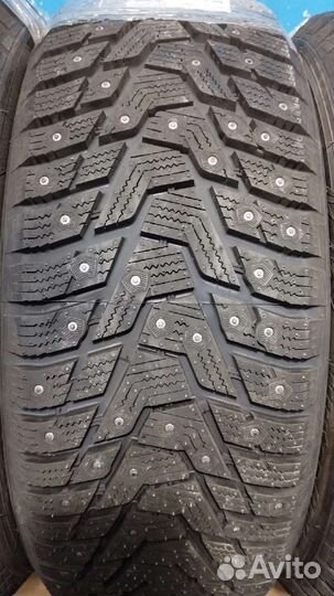 Hankook Winter I'Pike RS2 W429 215/65 R16