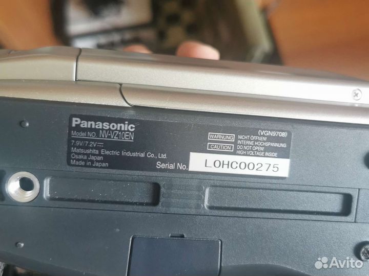 Видеокамера Panasonic nv-vz10