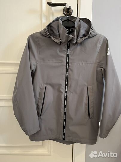 Ветровка Reima 140