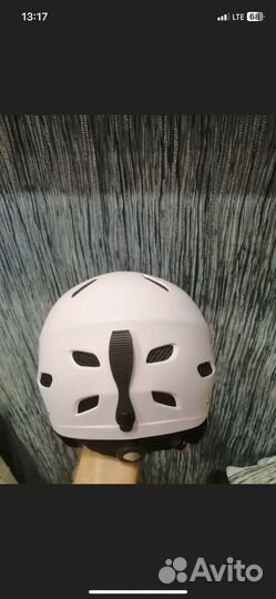 Шлем горнолыжный женский