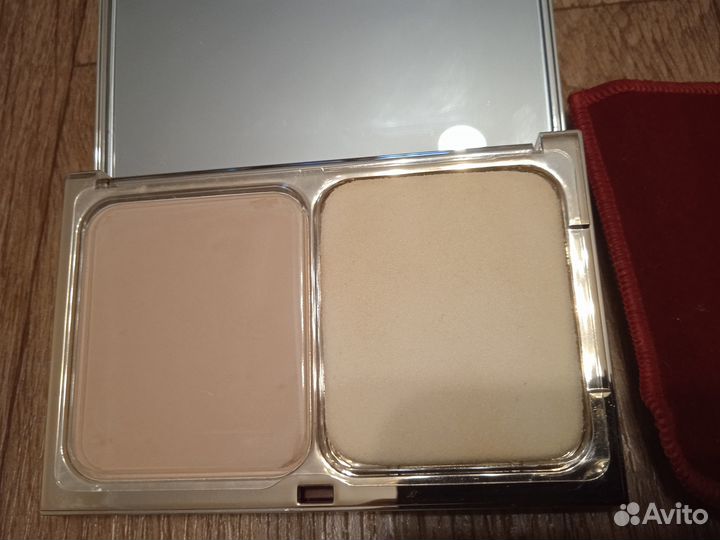 Крем-пудра Clarins