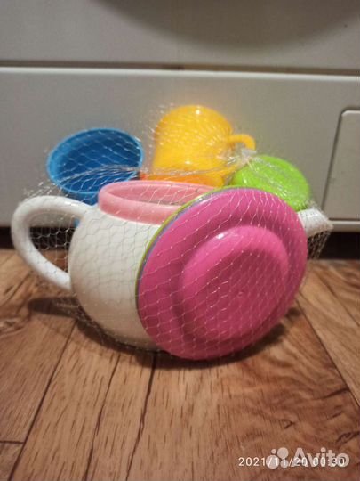 Посуда, трансформеры, игрушки