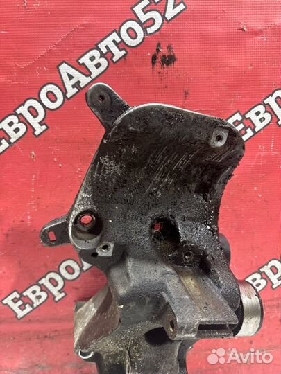 Кронштейн генератора Renault Logan 2 2013-2018