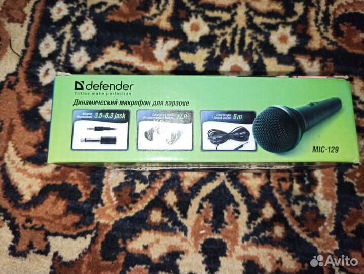 Студийный микрофон