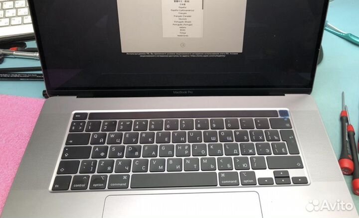Топкейс Клавиатура Macbook Pro 15 2018 2019 A1990