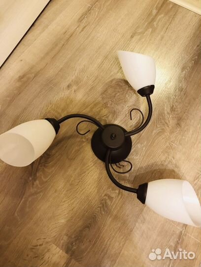 Светильник потолочный