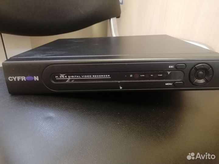 Камеры видеонаблюдения и видеорегистратор