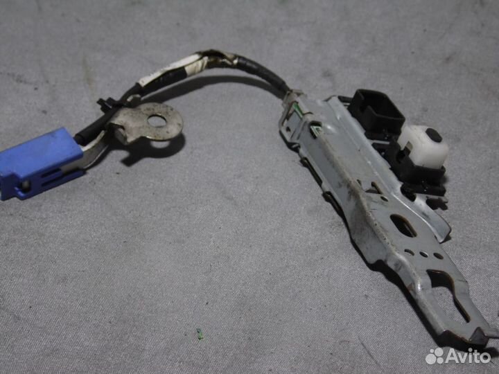 Усилитель антенны lexus GS 350