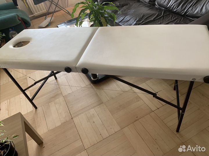Массажный стол складной с вырезом