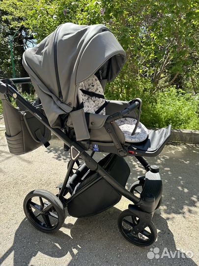 Коляска 2 в 1 эко кожа