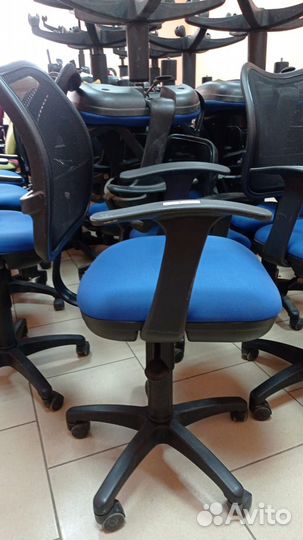 Компьютерное кресло