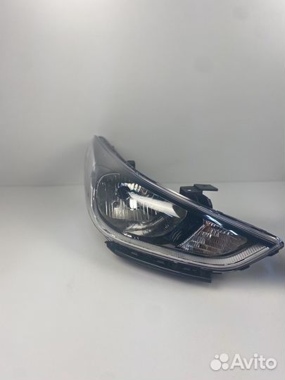 Фары Hyundai Solaris