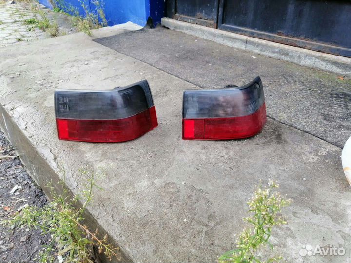 Правый задний фонарь для ваз 2110