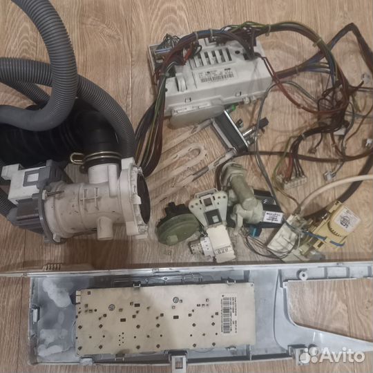 Модуль тэн насос стирал. машины indesit wisl105EXV