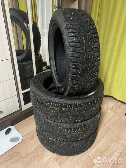 Hankook Winter I'Pike RS W419 215/55 R17 98T