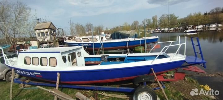 Лодка гулянка