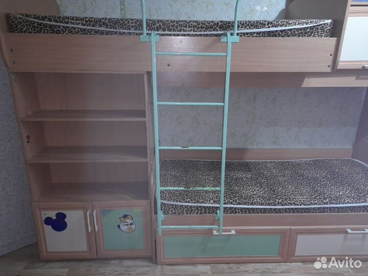 Двухъярусная кровать бу