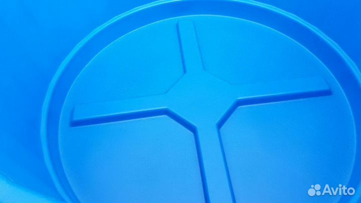 Ёмкость для купания из пищевого пластика