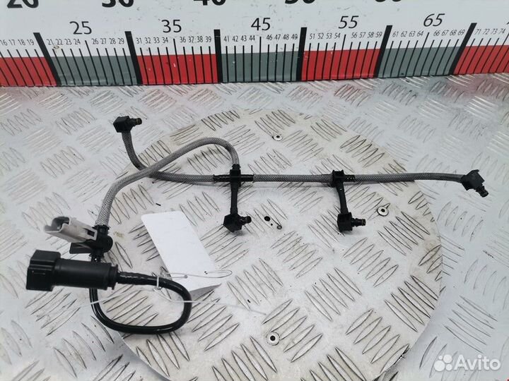 Трубка обратки форсунок Ford Focus 2 2006 1521487