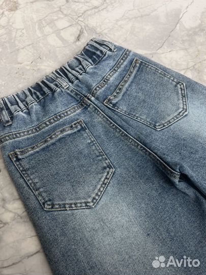 Джинсы голубые для девочки (новые)