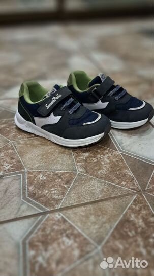 Ортопедические кроссовки