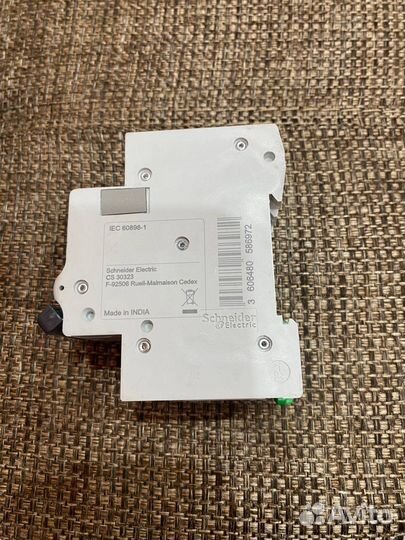 Автомат, дифавтомат Schneider Electric