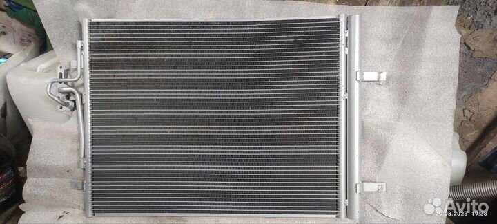 Радиатор кондиционера volvo xc70