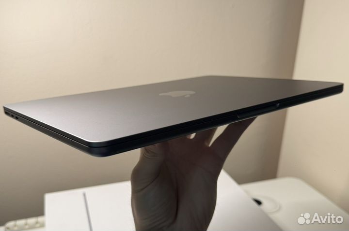 Macbook air m2 8/256 комплект