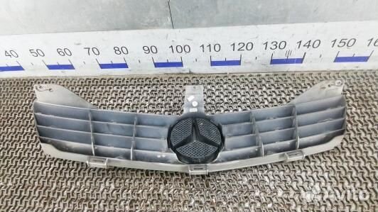 Решетка радиатора mercedes benz CLS C219 (DAD04QF0
