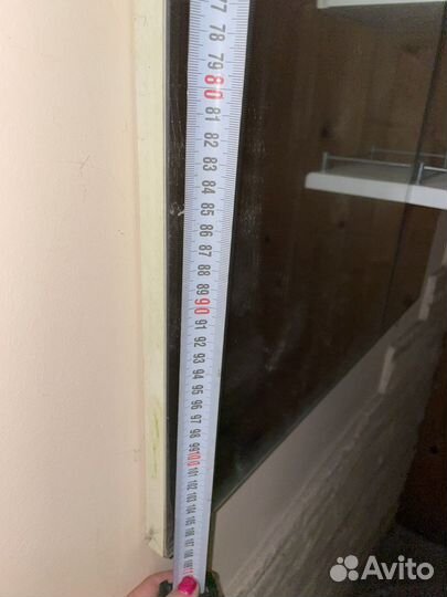 Зеркало со шкафчиком и подсветкой