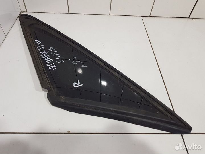 Стекло кузовное глухое правое (Jaguar XJ)