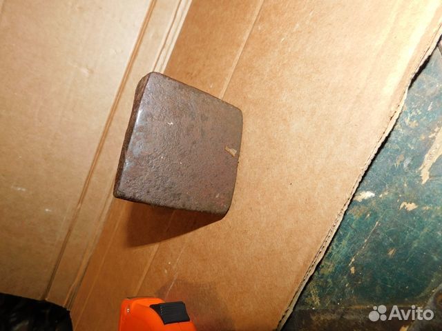 Большая, кованная бабка для отбития косы ри