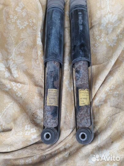 Амортизатор задний к BMW 3